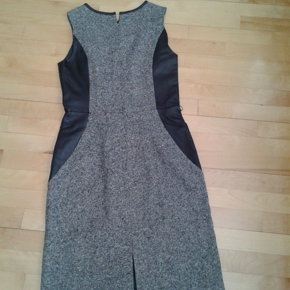 100% Wool Dress with Super Soft Black Leather Sz 6 Midi - Picture 5 of 7